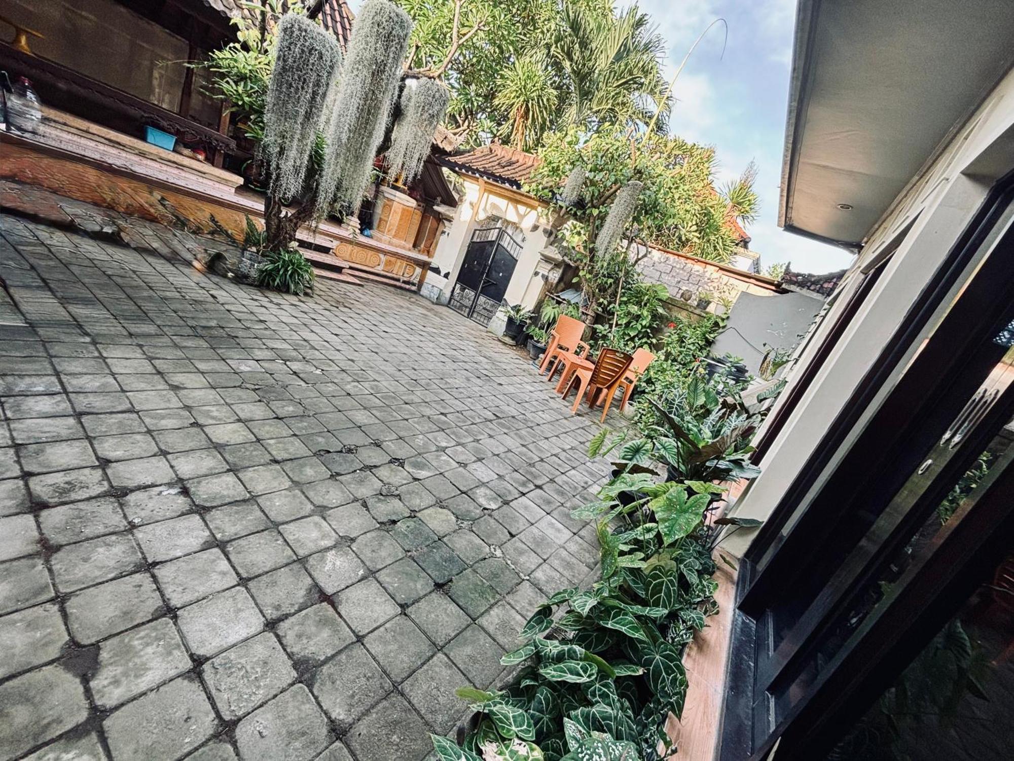 Mama Mega Homestay Pesanggaran 외부 사진